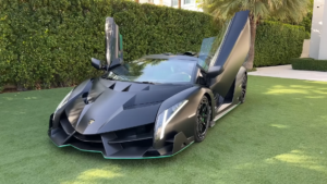 The Lamborghini Veneno Roadster